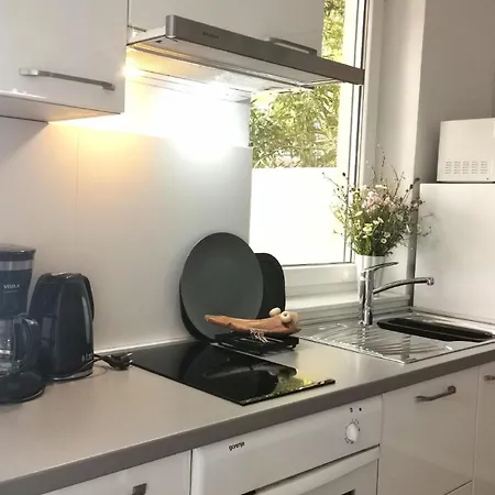 Apartment Neue In Mit Grosser Terrasse