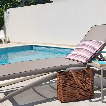 Apartment Neue In Mit Grosser Terrasse *